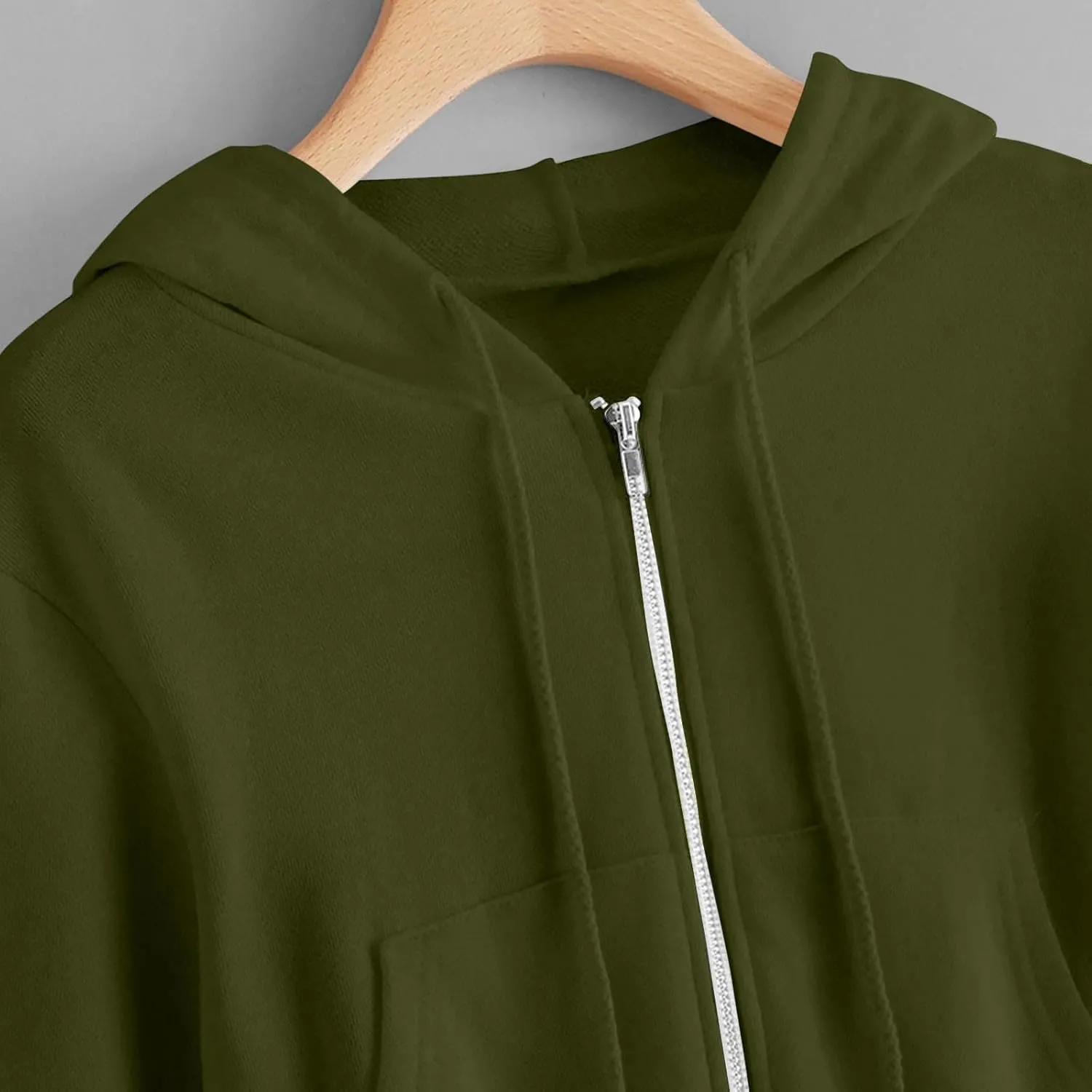 MRGIINRI Hoodies for Women Full Zip Up Cropped Sweatshirt Jackets Casual Comfy Gym Tops Fall Outfits Fall Winter Clothes 2024