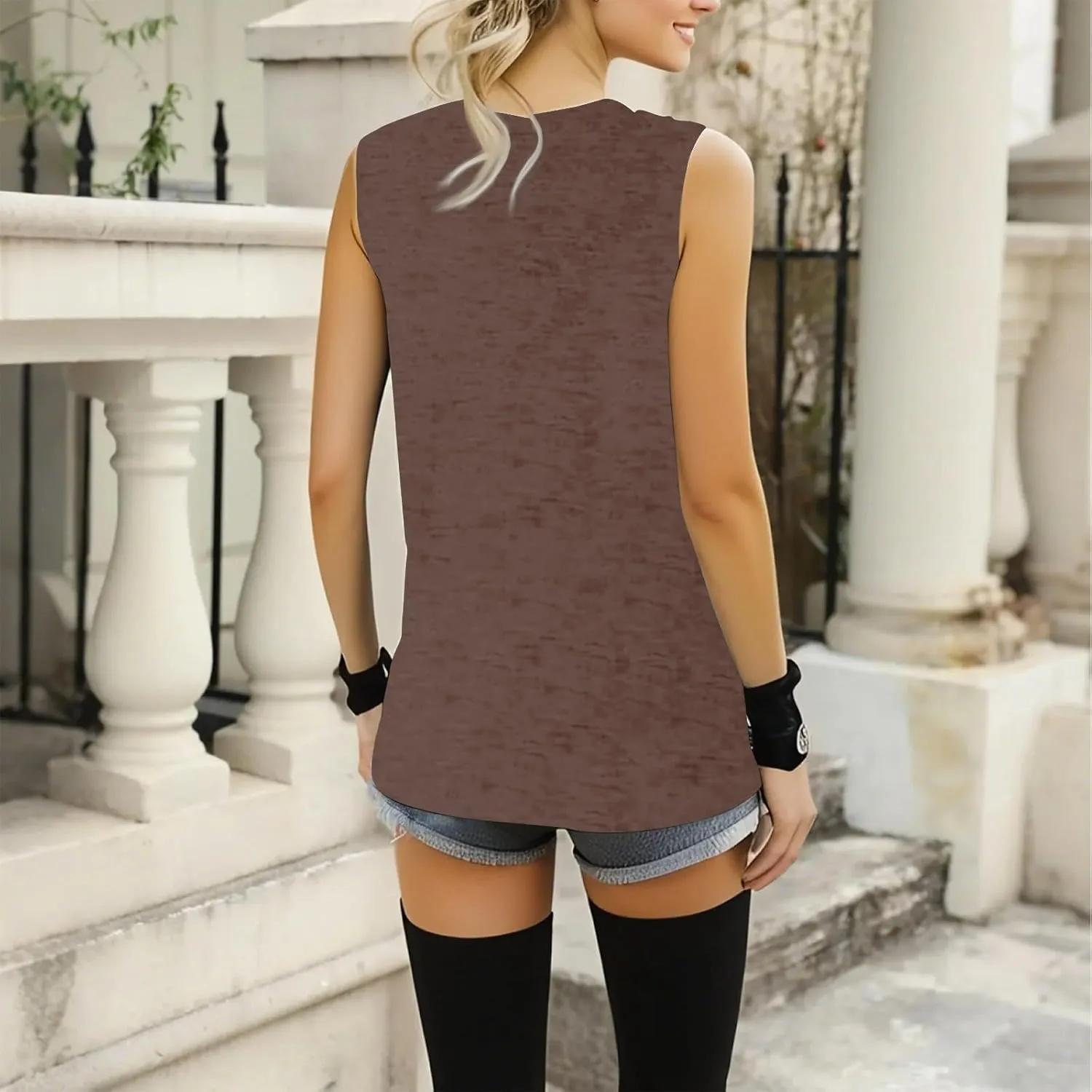 Plus Size Tank Tops for Women 2025 Sleeveless Summer Casual V Neck Camisole Solid Workout Tanks