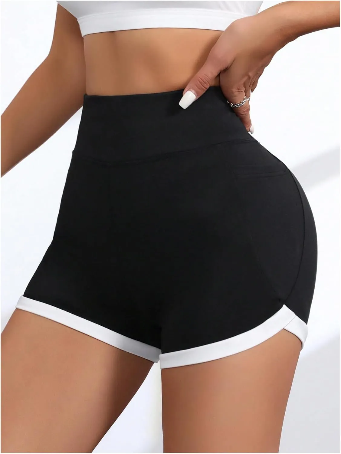 WDIRARA Women's High Waisted Yoga Shorts Contrast Binding Athletic Workout Running Shorts with Pocket